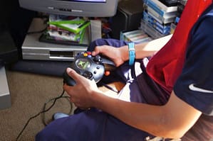 Kid-playing-video-game